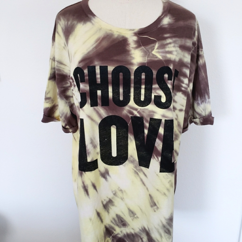 THE LAUNDRY ROOM Off Duty Yellow & Brown Tie-Dye Tee--M
